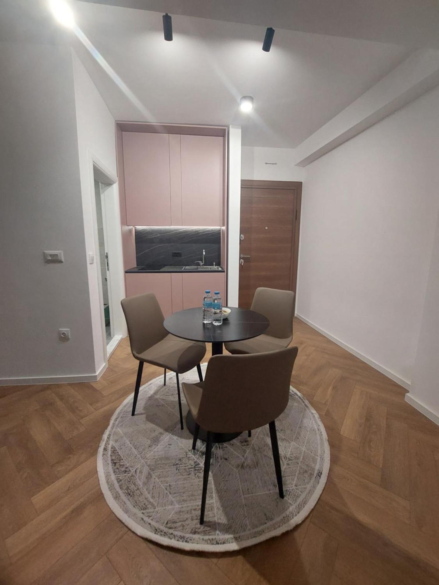 Executive Suites By Modern Living Skopie Exterior foto